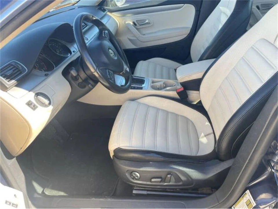 2012 Volkswagen CC - Image 7 of 10