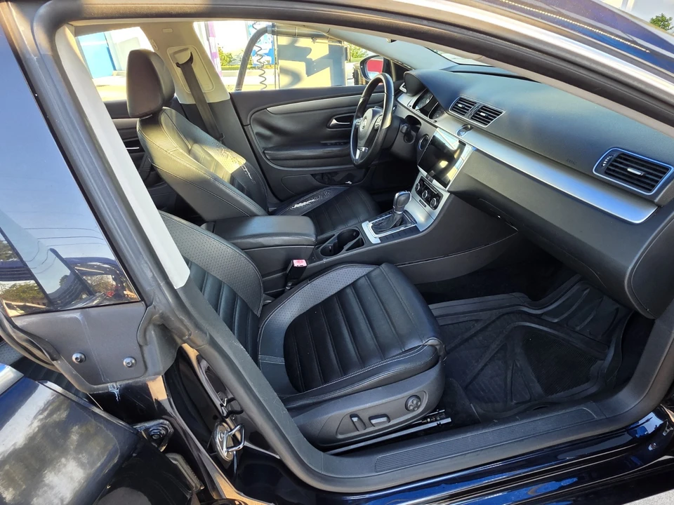 2012 Volkswagen CC - Image 20 of 21