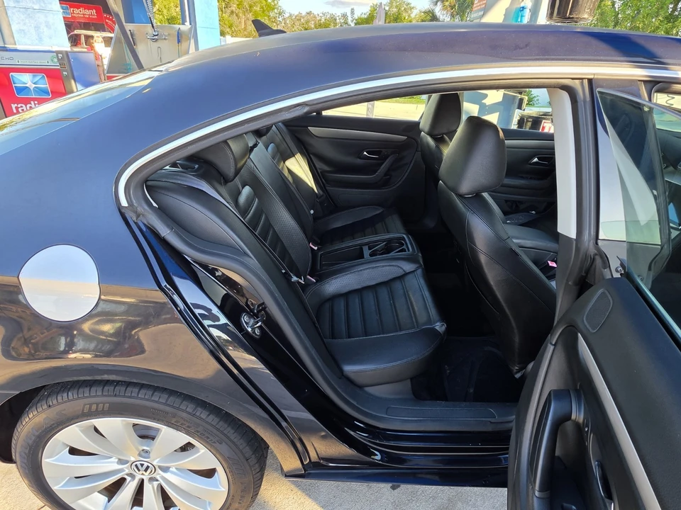 2012 Volkswagen CC - Image 8 of 21