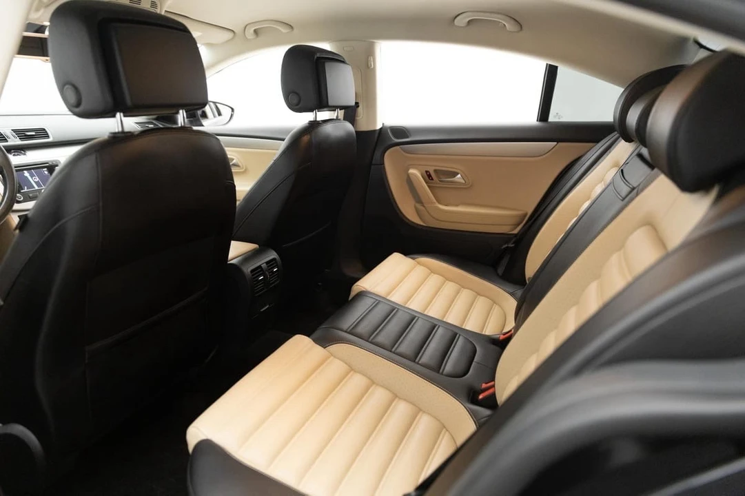 2012 Volkswagen CC - Image 6 of 11