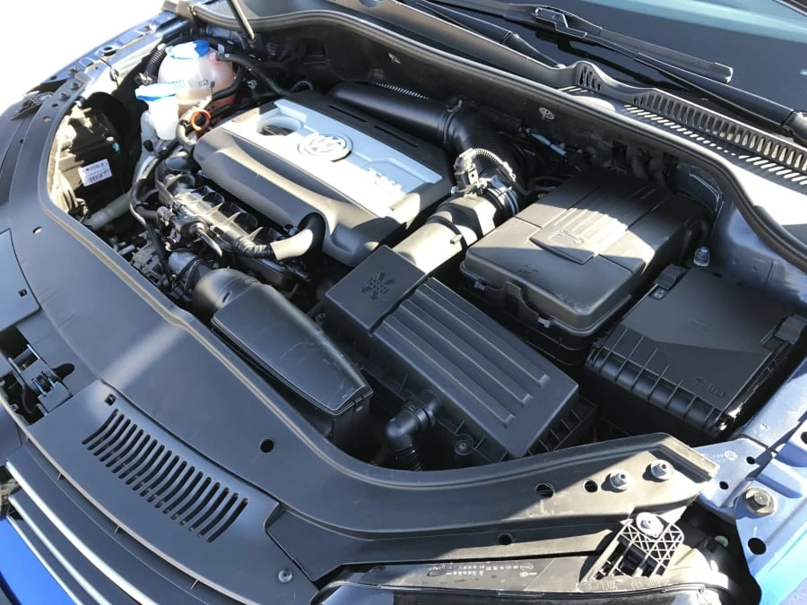 2012 Volkswagen Eos - Image 6 of 11