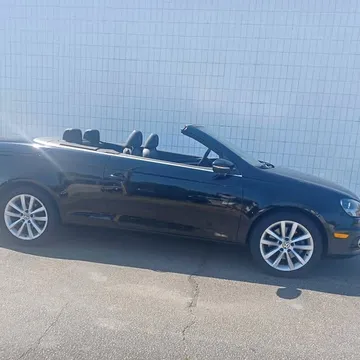 2012 Volkswagen Eos 2.0T Hard Top Convertible