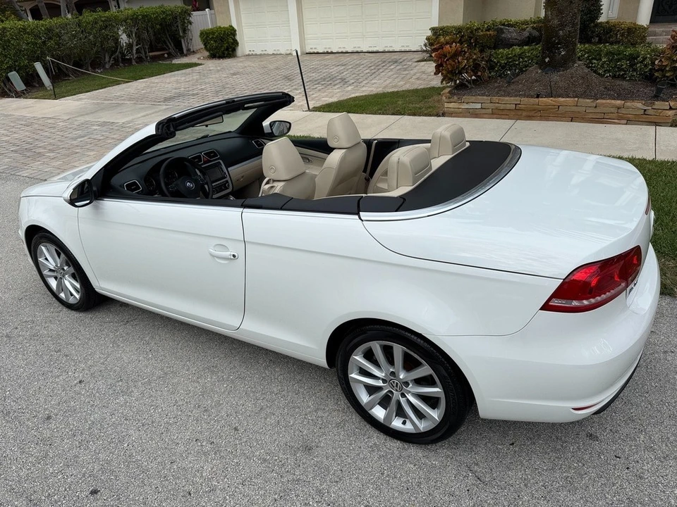 2012 Volkswagen Eos - Image 13 of 21