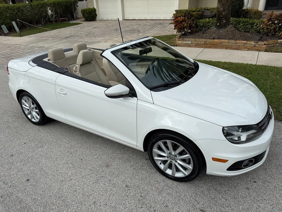 2012 Volkswagen Eos - Image 3 of 21