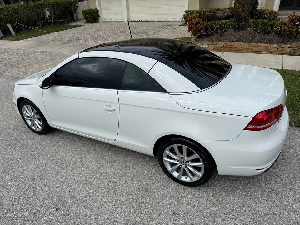 2012 Volkswagen Eos - Image 10 of 21