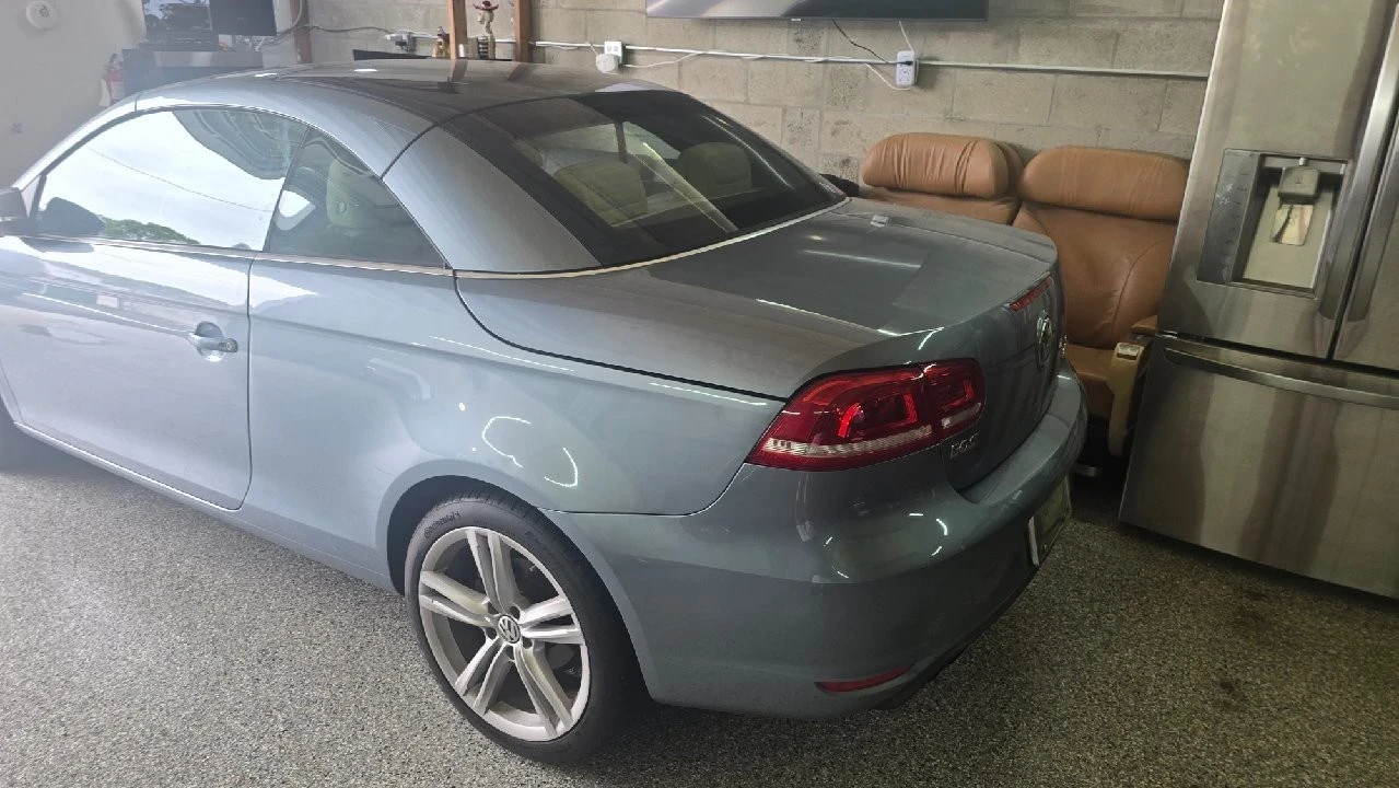 2012 Volkswagen Eos - Image 3 of 16