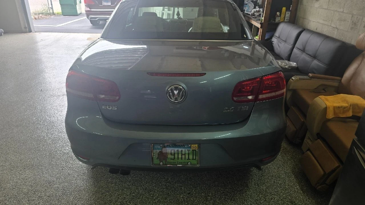 2012 Volkswagen Eos - Image 4 of 16