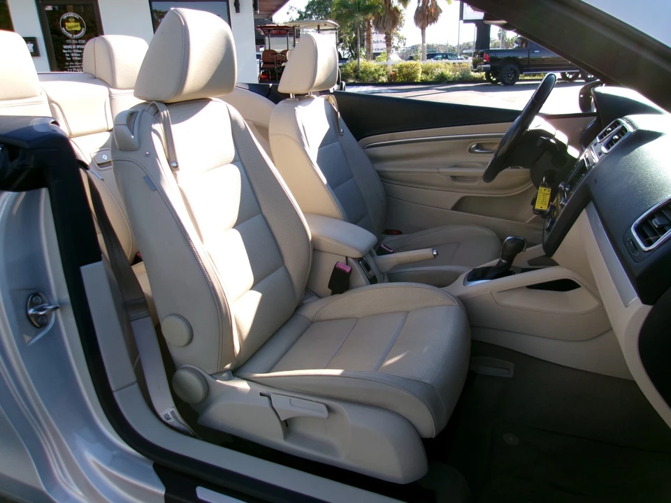 2012 Volkswagen Eos - Image 15 of 20