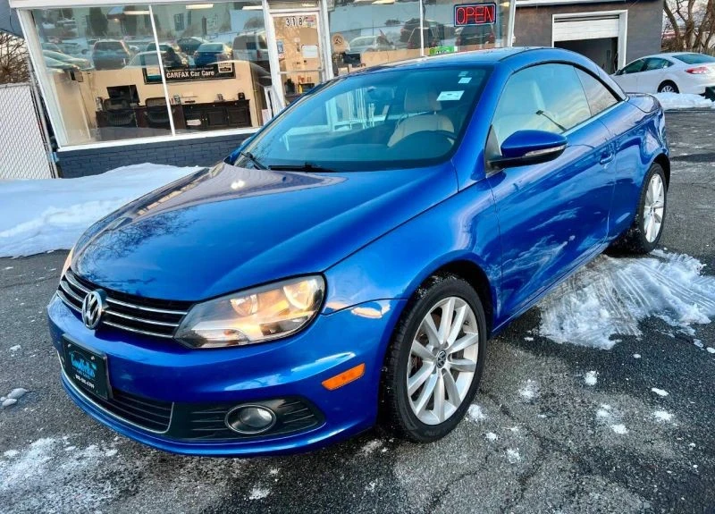 2012 Volkswagen Eos - Image 2 of 12