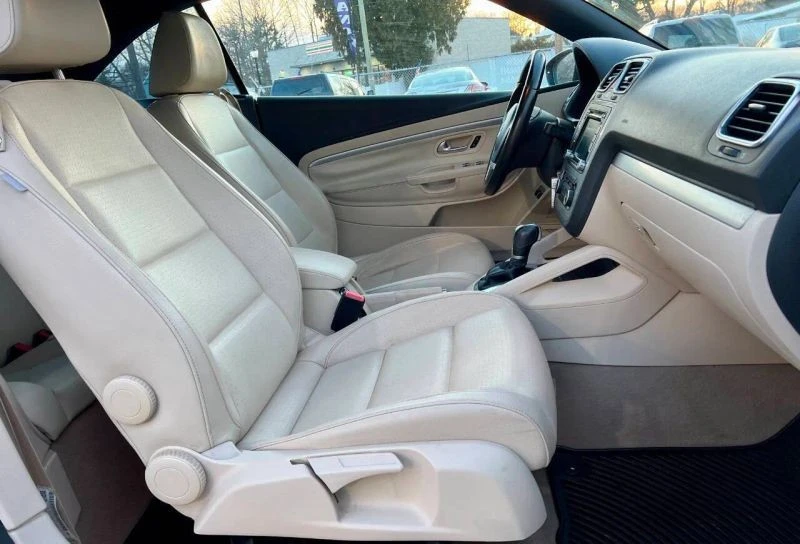 2012 Volkswagen Eos - Image 11 of 12