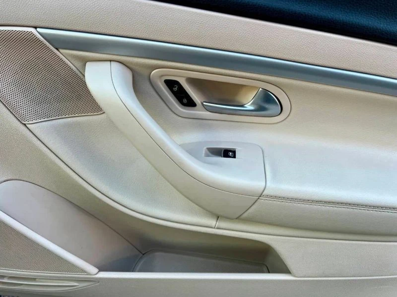 2012 Volkswagen Eos - Image 12 of 12