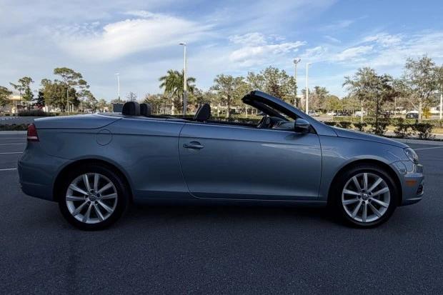 2012 Volkswagen Eos - Image 3 of 7