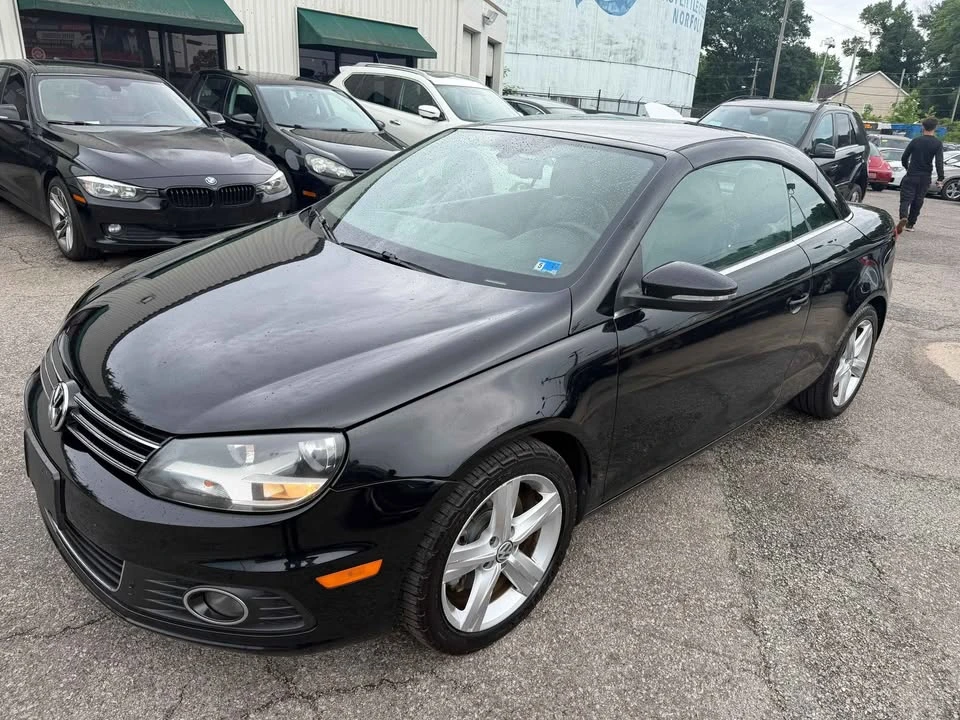 2012 Volkswagen Eos - Image 14 of 19
