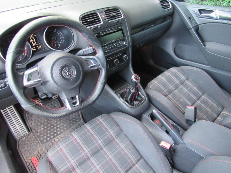 2012 Volkswagen GTI Mk6 - Image 10 of 15