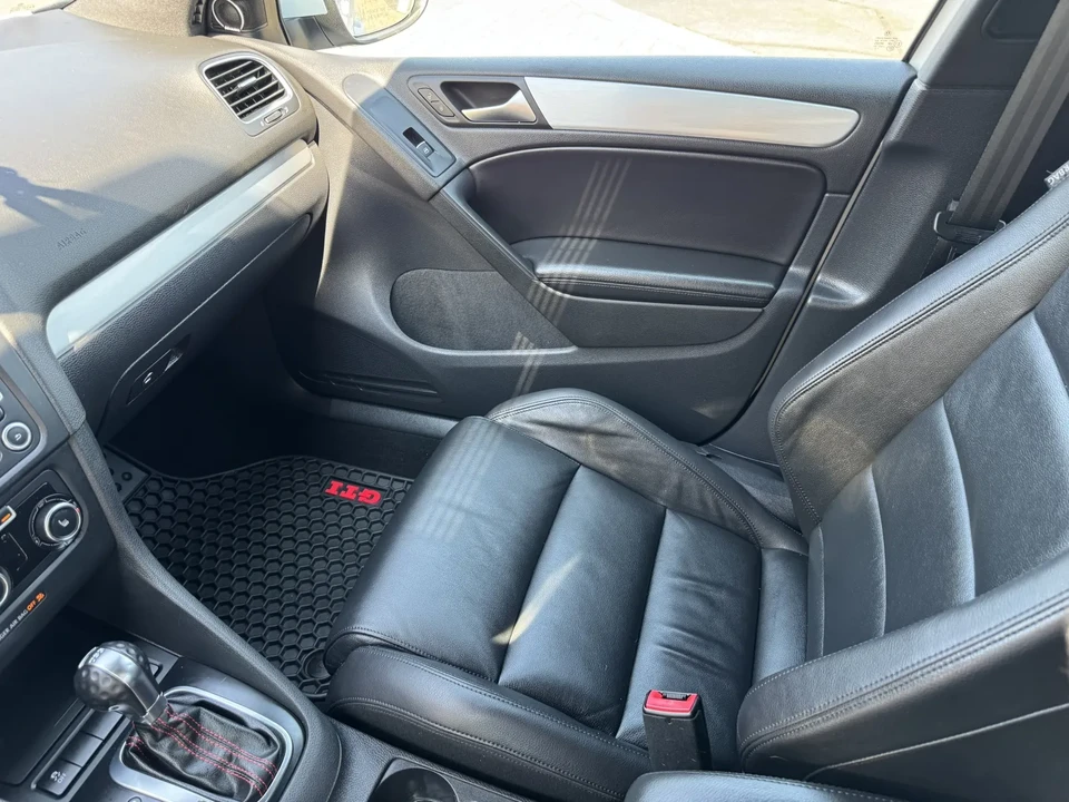 2012 Volkswagen GTI Mk6 - Image 26 of 31