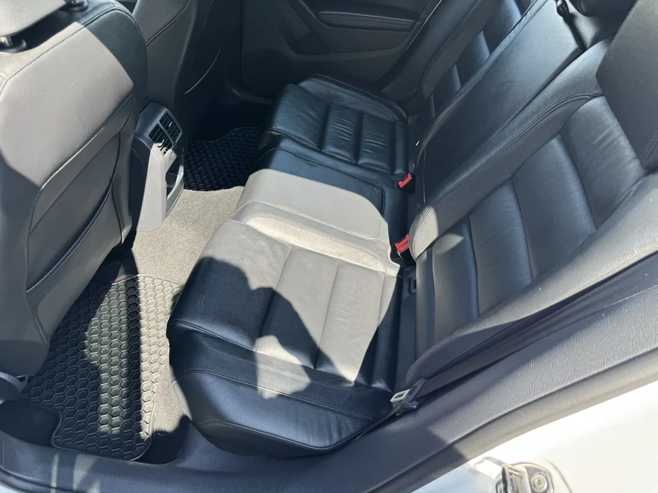 2012 Volkswagen GTI Mk6 - Image 28 of 31