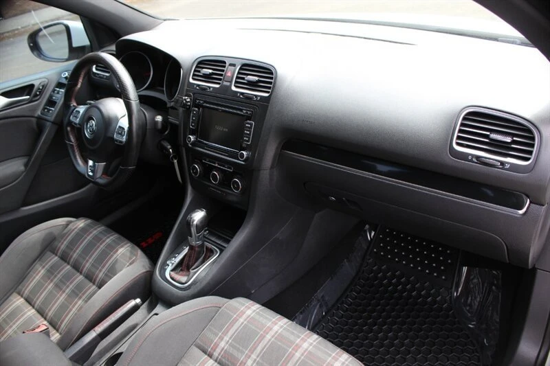 2012 Volkswagen GTI Mk6 - Image 17 of 20