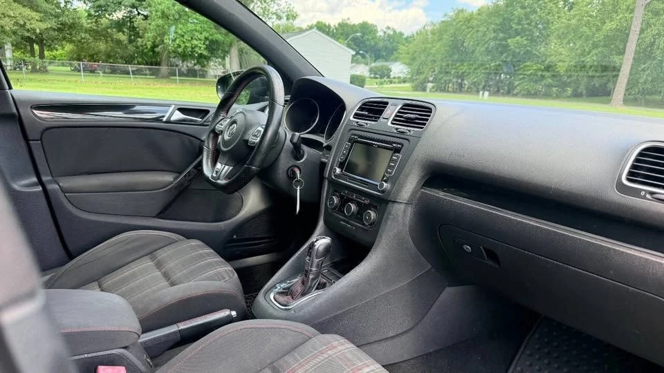 2012 Volkswagen GTI Mk6 - Image 18 of 20