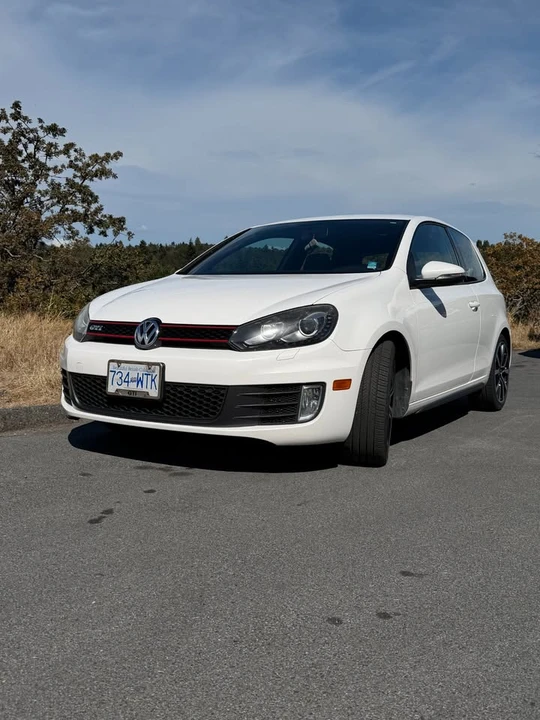 2012 Volkswagen GTI Mk6 - Image 2 of 5