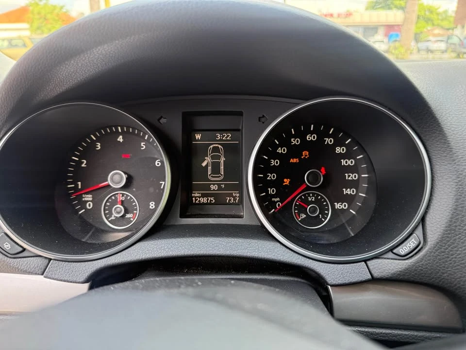 2012 Volkswagen Golf Mk6 - Image 2 of 11