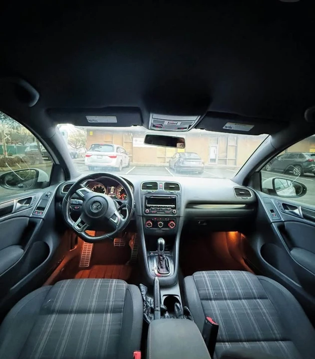 2012 Volkswagen GTI Mk6 - Image 6 of 9