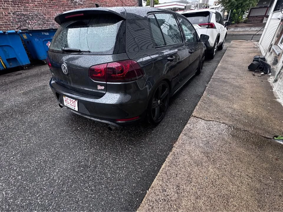 2012 Volkswagen GTI Mk6 - Image 4 of 5