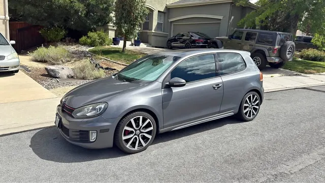 2012 Volkswagen Golf GTI Autobahn
