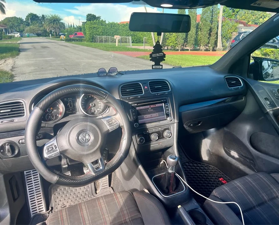 2012 Volkswagen GTI Mk6 - Image 5 of 7