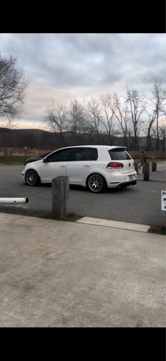 2012 Volkswagen GTI Mk6 - Image 4 of 4