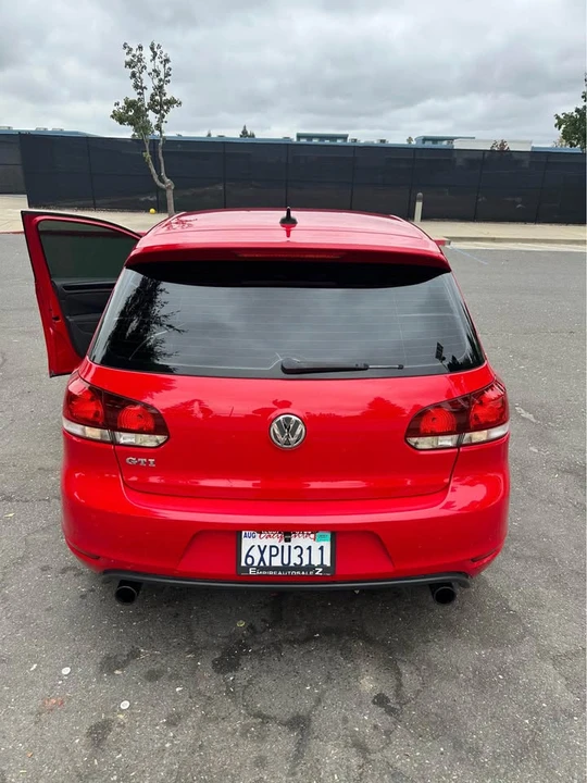 2012 Volkswagen GTI Mk6 - Image 2 of 9