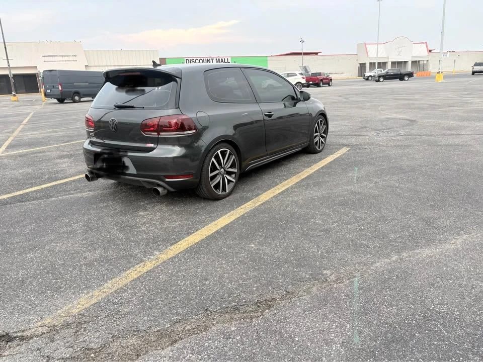 2012 Volkswagen GTI Mk6 - Image 3 of 4