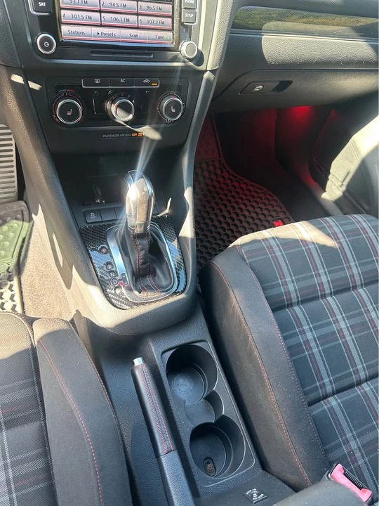 2012 Volkswagen GTI Mk6 - Image 8 of 10