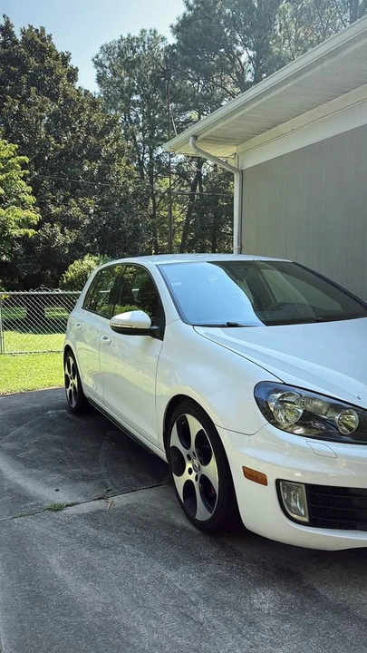 2012 Volkswagen GTI Mk6 - Image 2 of 8