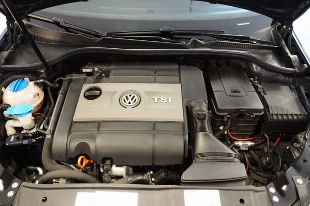2012 Volkswagen Golf R Mk6 - Image 6 of 8