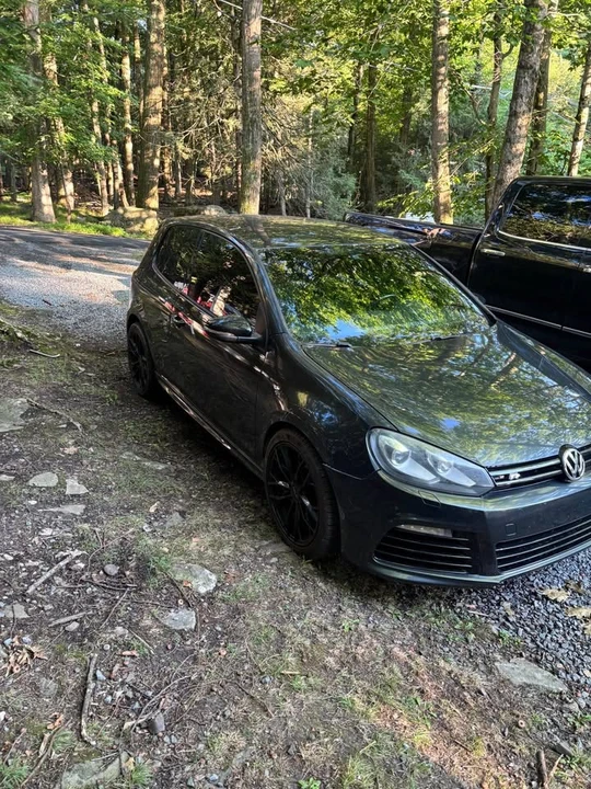 2012 Volkswagen Golf R Mk6 - Image 2 of 10