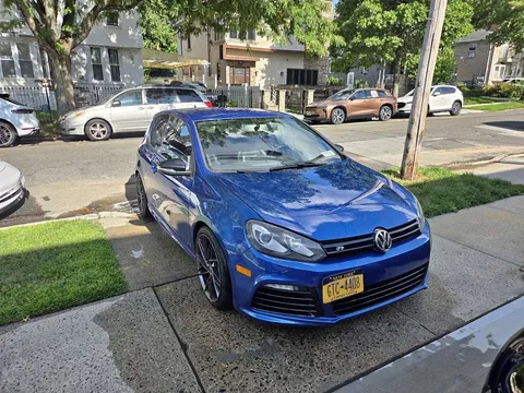 2012 Volkswagen Golf R Hatchback Sedan 4D