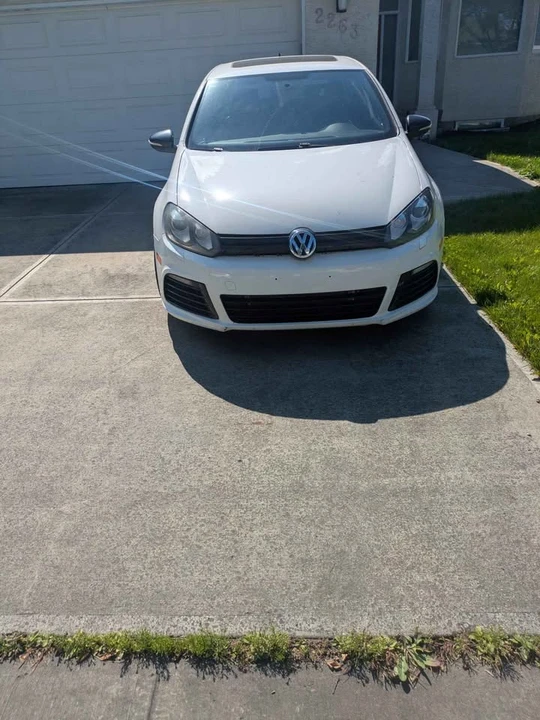 2012 Volkswagen Golf R Mk6 - Image 2 of 11