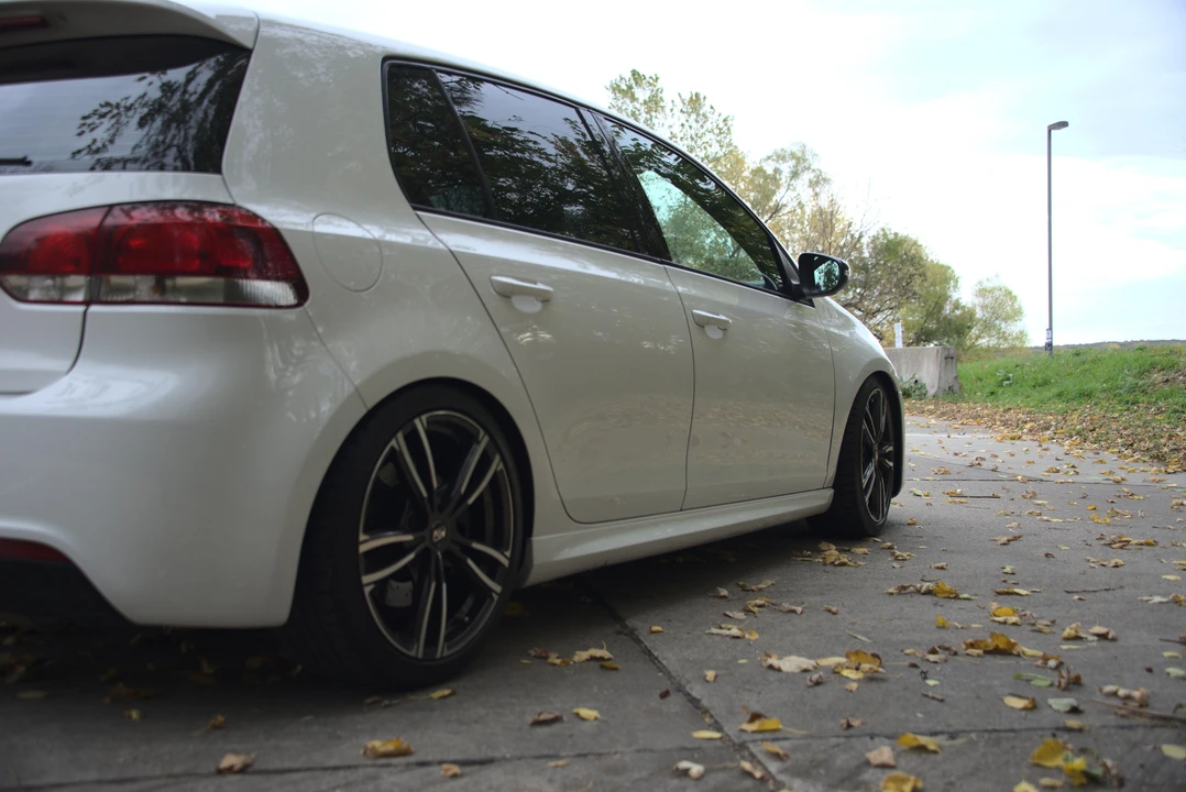 2012 Volkswagen Golf R Mk6 - Image 9 of 15