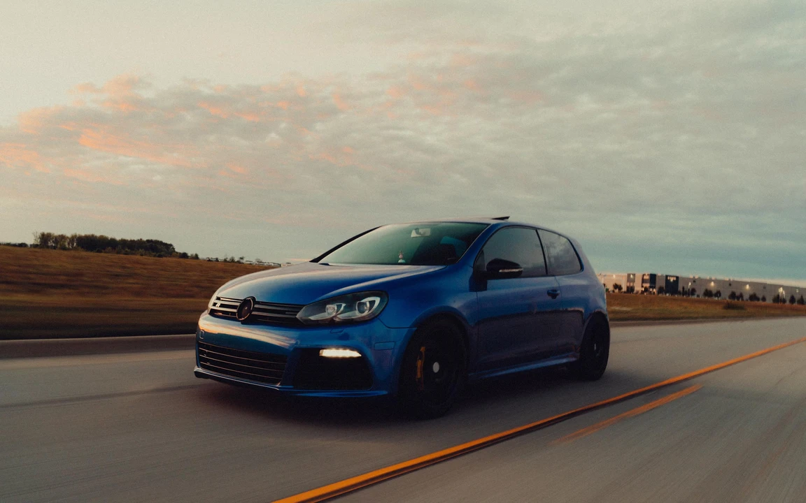 2012 Volkswagen Golf R Mk6 - Image 14 of 31