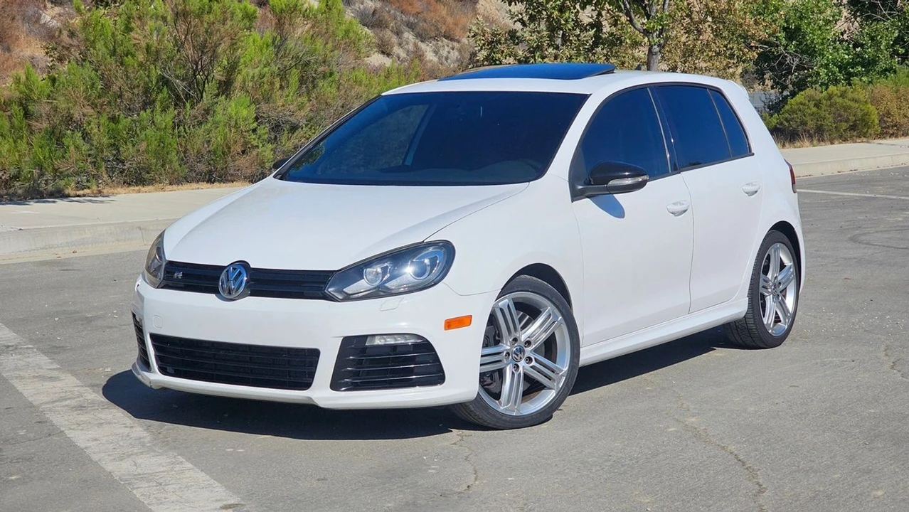 2012 Volkswagen Golf R Mk6 - Image 5 of 31