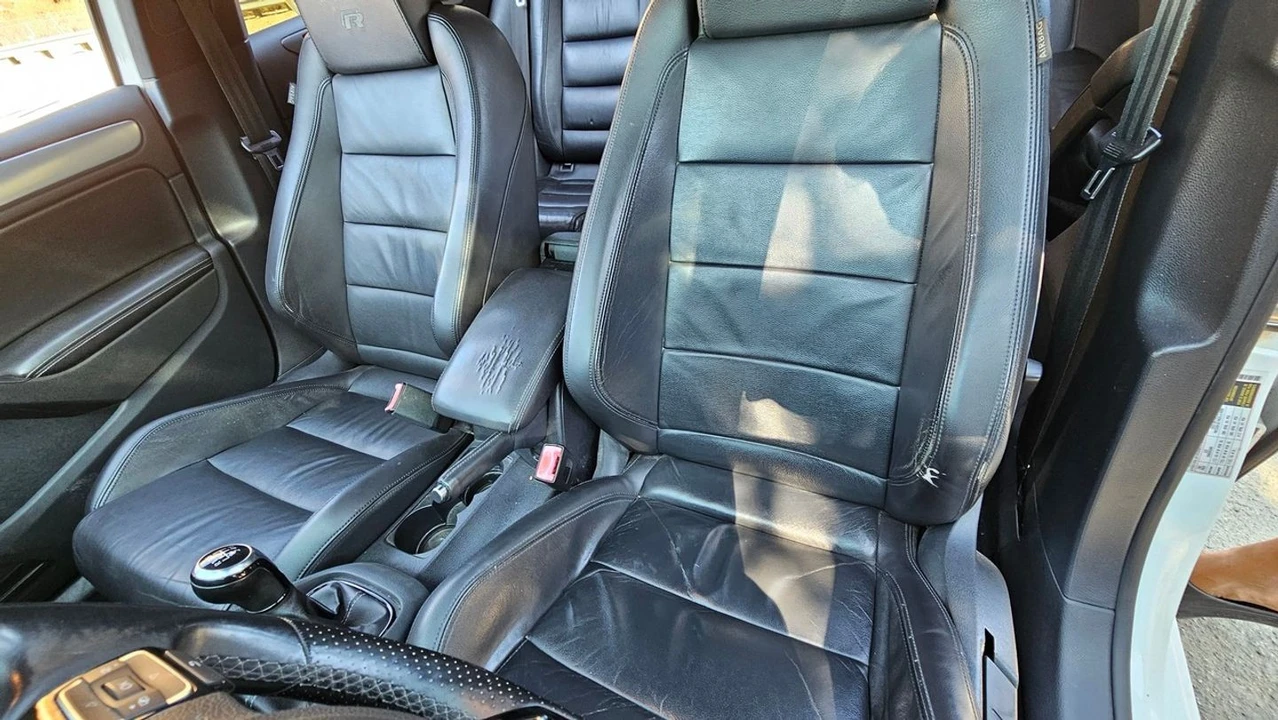 2012 Volkswagen Golf R Mk6 - Image 22 of 31