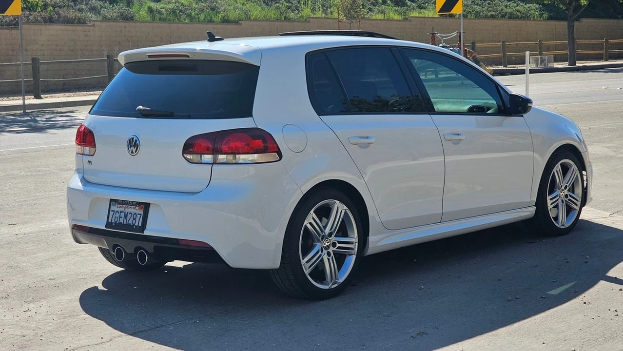 2012 Volkswagen Golf R Mk6 - Image 7 of 21