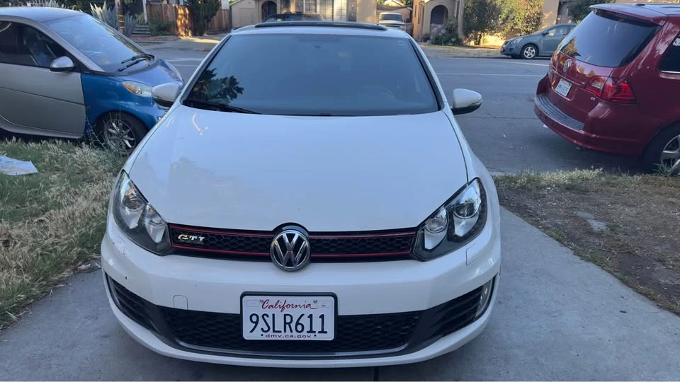 2012 Volkswagen GTI Mk6 - Image 6 of 11