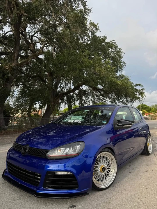 2012 Volkswagen GTI Mk6 - Image 4 of 5