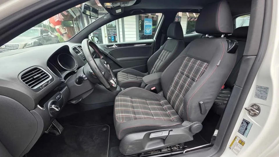 2012 Volkswagen GTI Mk6 - Image 10 of 18