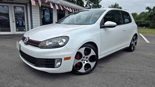 2012 Volkswagen GTI 2.0T Hatchback Coupe 2D
