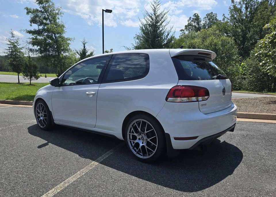 2012 Volkswagen GTI Mk6 - Image 2 of 15
