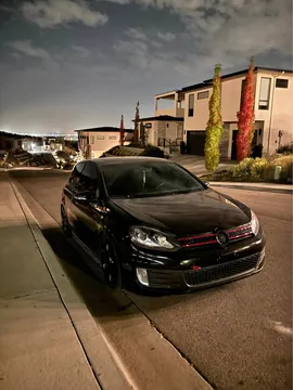 2012 Volkswagen GTI 2.0T Hatchback