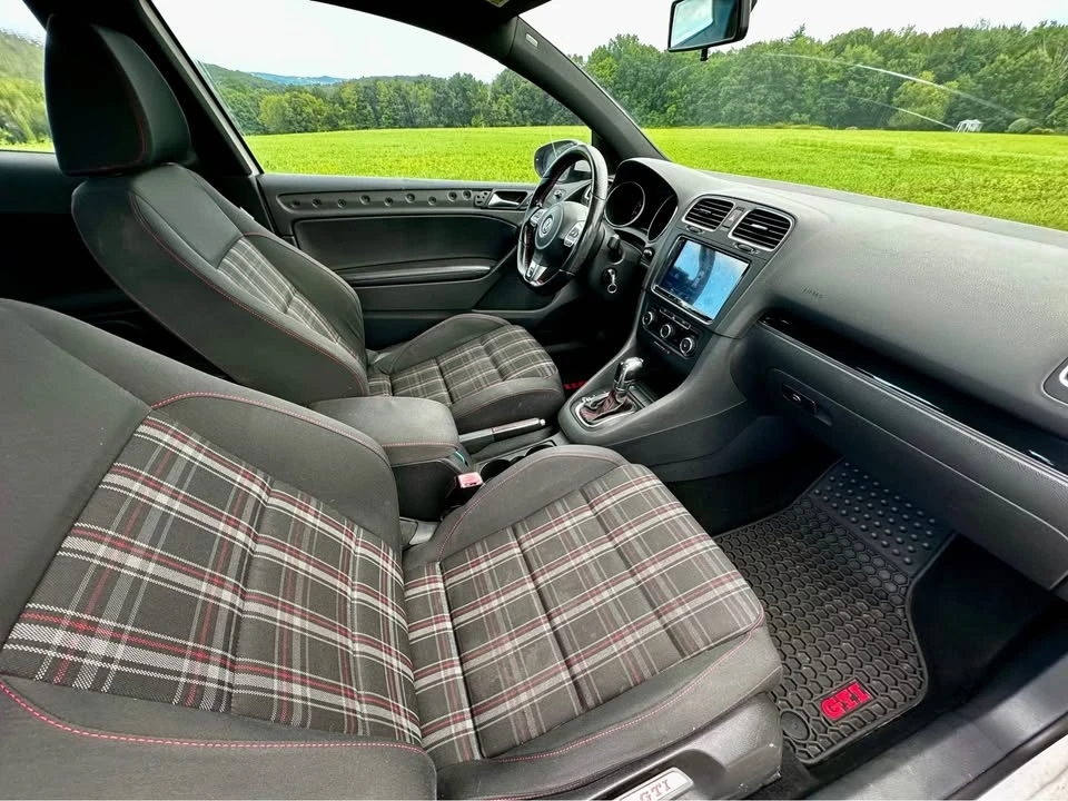 2012 Volkswagen GTI Mk6 - Image 11 of 20