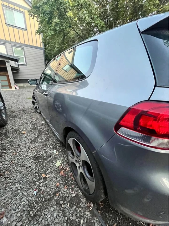 2012 Volkswagen GTI Mk6 - Image 9 of 10